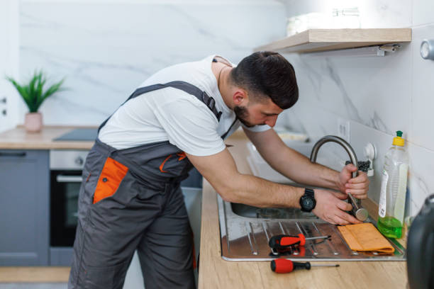 Best Shower Repair Services  in Foreman, AR